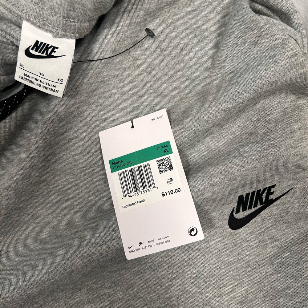 Nike tech sweatpants SIZE XL